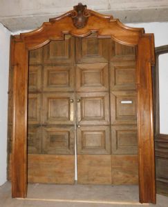 pan135  2 walnut frames, max ext. dimensions 218 cm x h 310 cm